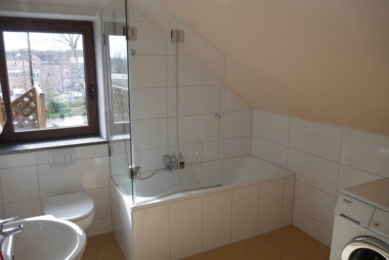 Apartment Fewo Central เอสเซน ภายนอก รูปภาพ